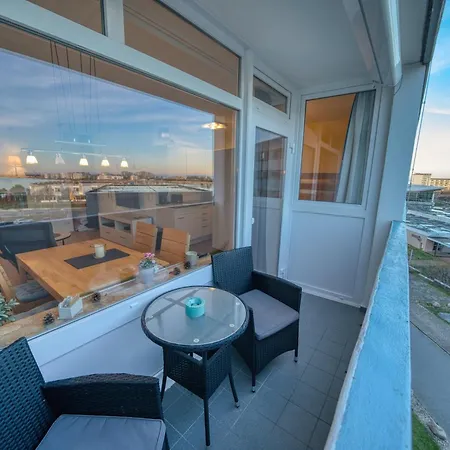 - Haus Q, App 0q0406 * Хайлигенхафен